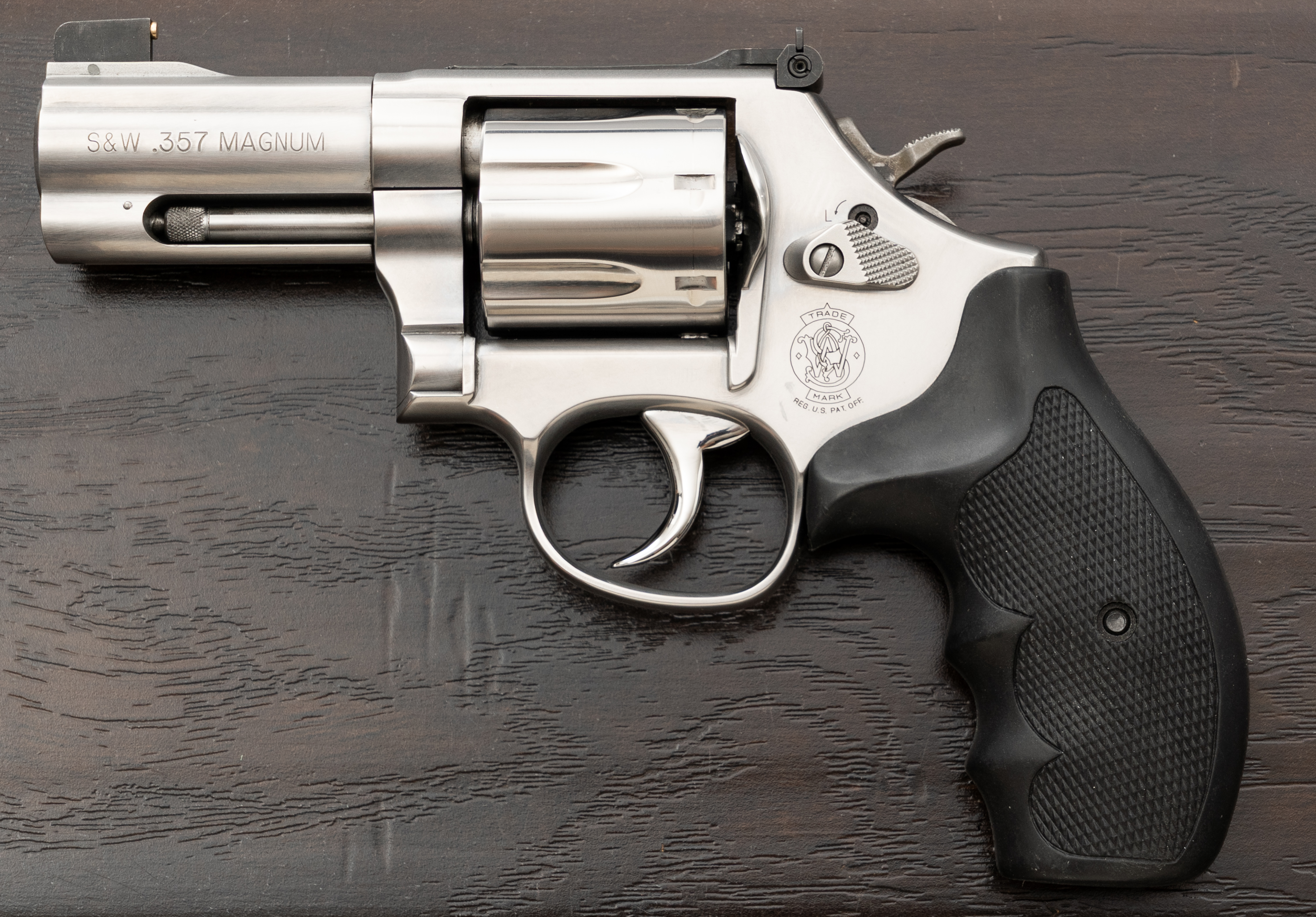 Smith & Wesson Model 686-6 Plus 7-Shot Revolver, .357 mag, 3”, 164300-img-2