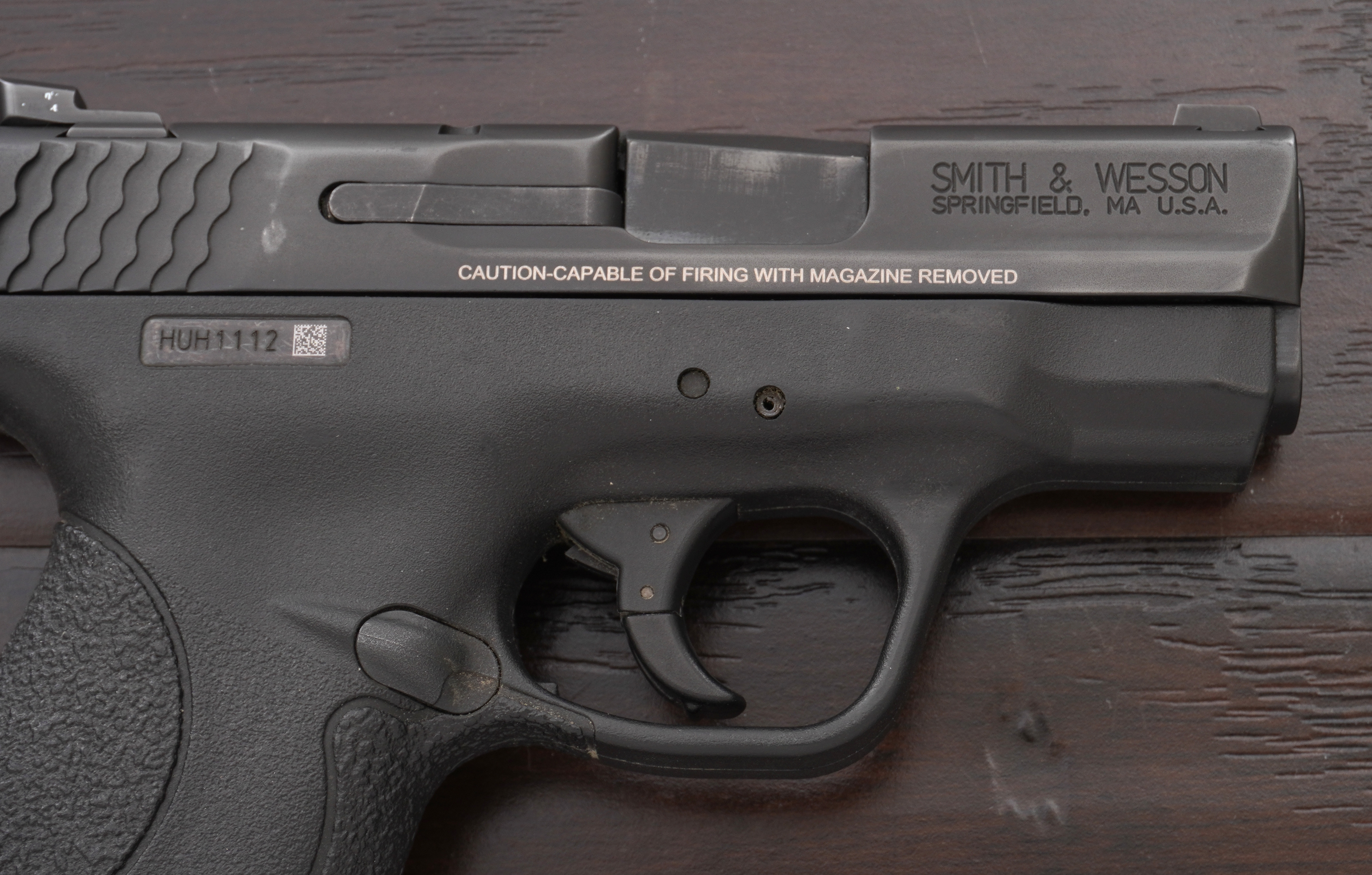 Smith & Wesson M&P 9 Shield Pistol, 9mm, Night Sights, w/2 Mags, 180021-img-7